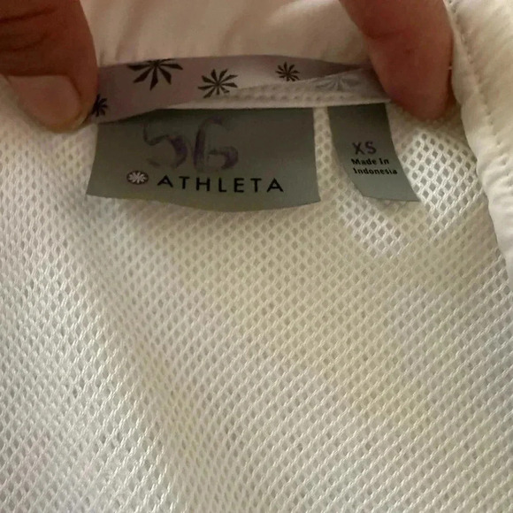 Athleta  vest size XS - Picture 4 of 4